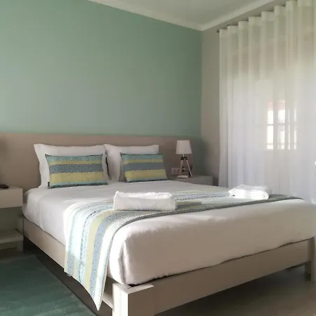 Del Rei Pool View Апартаменты *